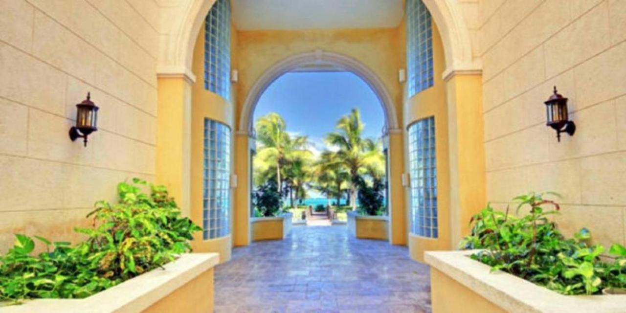 Villa Renaissance Unit 205 Grace Bay Beach Экстерьер фото