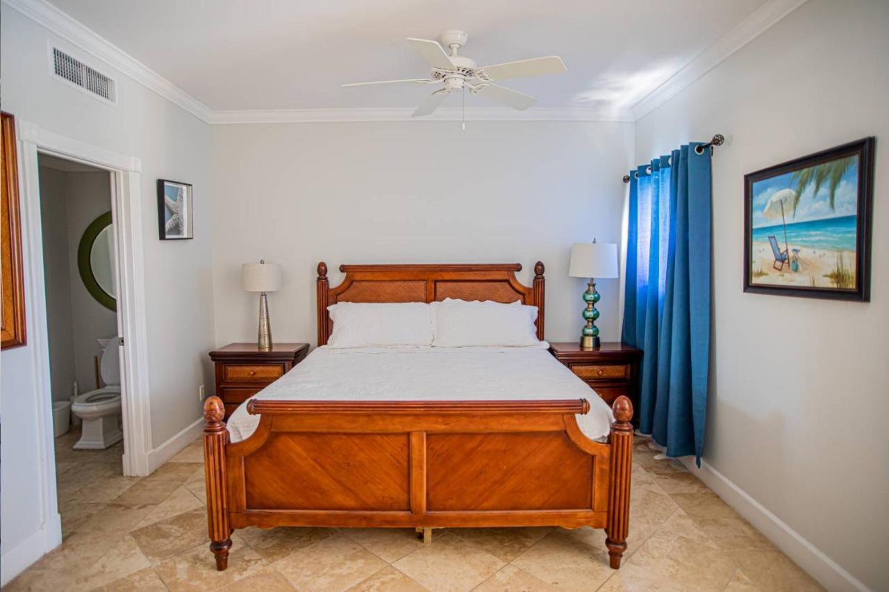 Villa Renaissance Unit 205 Grace Bay Beach Экстерьер фото